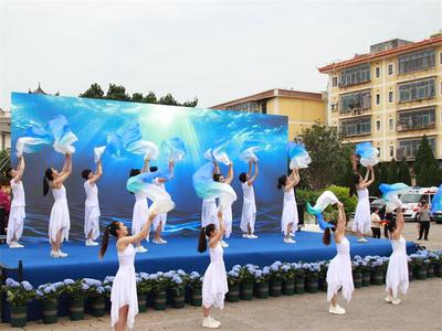 建水古城观光小火车开行十周年纪念活动举行