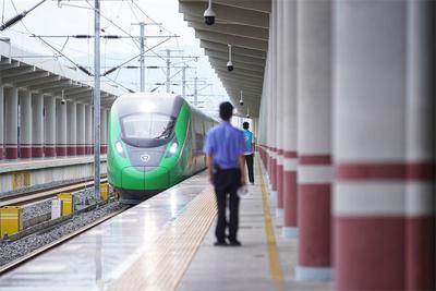云南：鐵路端午假期客流有望創新高 多項服務保障旅客出行