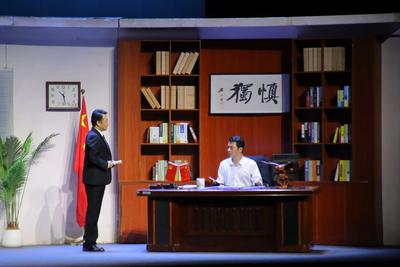 廉政話劇《生死倒計時》玉溪震撼開演！用藝術之刃剖解貪腐之痛