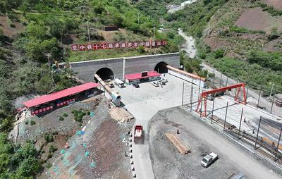 昭通麻彝高速全面動工 計劃2027年建成