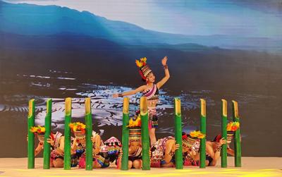 “旅居云南”文化和旅游主题推介展演活动昆明专场举办