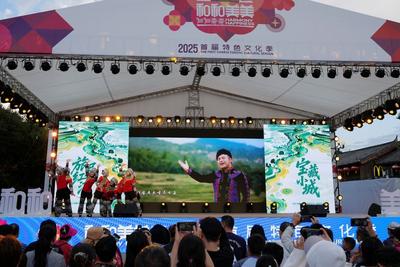 梦幻联动！红河文旅在丽江古城开展文旅推介