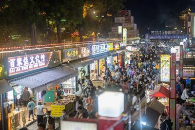 云游 | 人间烟火不打烊，云南夜市承包你的“夜游DNA”！