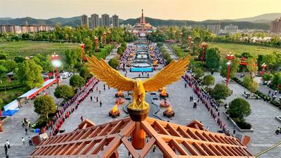 当火把点燃盛夏！解锁楚雄州5大精品旅居线路，深度体验“中国火城·浪漫花都”