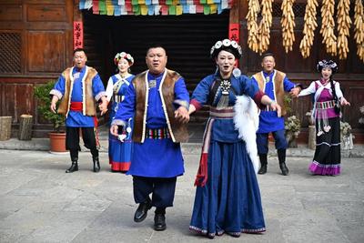 丽江非遗焕新姿！纳西族服饰“圣绣·纳舞”上线天涯明月刀手游