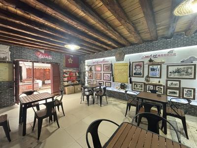 一杯咖啡，唤醒千年盐都！国庆游禄丰黑井古镇，邂逅“小甜甜的魔法树洞”