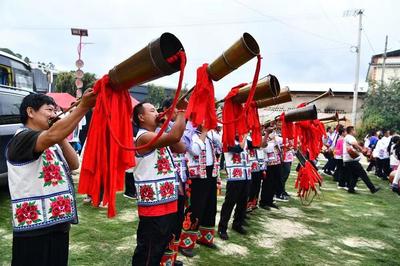 哀牢山这场秋季“村晚”期待值拉满