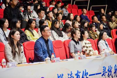 跨越年龄与职业，共赴书香之约！丽江60位讲书人巅峰对决精彩落幕