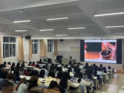 馆校联合助力文旅发展——古道藏家博物馆与丽江文化旅游学院开展多领域合作 