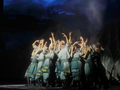 迪庆民族歌舞剧《千年回响》今日首映！沉浸式演绎香格里拉共生密码