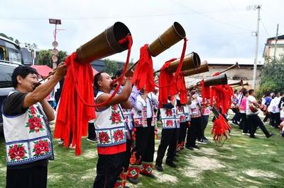 倒计时3天！秋山待客，鸟道迎宾，云南南华第三届哀牢山护鸟周暨秋季“村晚”活动即将启幕