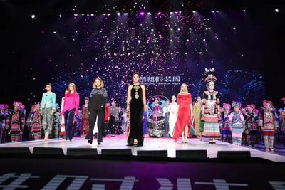 智库专家解码楚雄彝绣蝶变：以智慧为针 绣活非遗产业化新路径