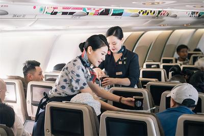 星巴克云南咖啡主题航班首飞 开启咖啡原产地文旅体验