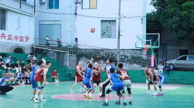 玉马双节畅游玉溪丨新平漠沙镇2025年服饰文化节系列活动圆满落幕，多元文化盛宴尽显民族风情