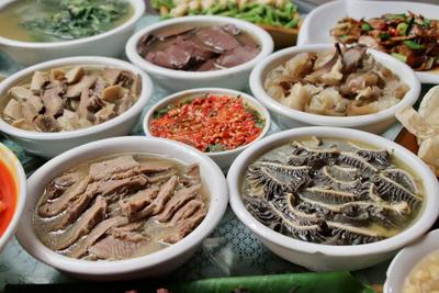 去玉溪的十种玩法之十丨美食打卡之旅：一城一味，舌尖上的山水相逢