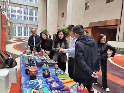 玉溪旅居旅游资源惊艳亮相北京 “诗与远方”诚邀企业家共绘合作新篇