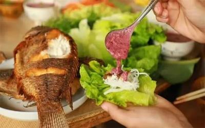 寻味鎏金普洱 | 暖食知秋，小城正暖