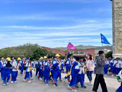 禄丰世界恐龙谷推出爱心减免活动 提升研学服务惠及特殊群体