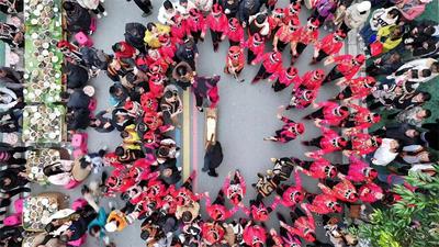 州庆狂欢即将开启，来红河过节了！