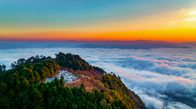 云游丨从千米山巅到万亩茶林 冬游云南带你解锁云端浪漫