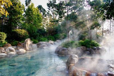 立冬了，去弥勒，泡温泉，喝羊汤！