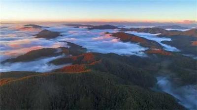 日出云海齐上阵！冬日的楚雄，美成了仙境