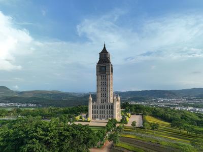 欢乐歌舞、非遗美食……来同德广场一站式体验开远的幸福生活！