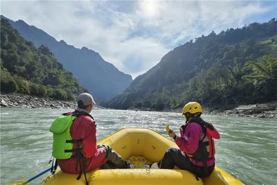 20日正式營業(yè)！冬季到怒江來漂流 解鎖22℃的溫柔