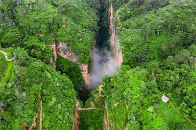 跟着赛事游楚雄｜精品线路③：绿美楚雄·奇山异水之旅