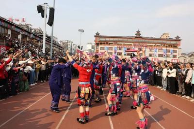 滇超联赛搭台，文体旅融合再展“新景” 