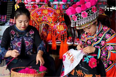 跟着“滇超”游楚雄 | 精品线路⑥：文化楚雄·非遗体验之旅