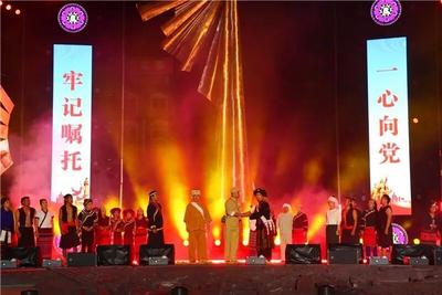 普洱“四季村晚”小舞台激活文旅融合大能量