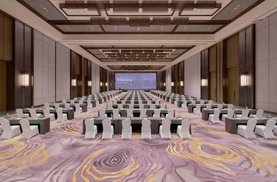 昆明会议场地新选择——昆明鹏瑞利酒店群会议中心