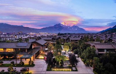 丽江：暖阳星空下 绘就冬日旅居“新画卷”