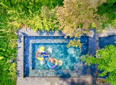 新春“趣”游玉溪丨华宁冬日漫游：泡泉观湖 暖意寻踪