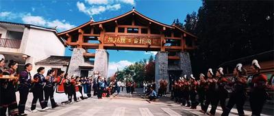 冬暖花开游云南丨千年哈尼梯田，邂逅冬日撒玛坝的绮丽盛宴