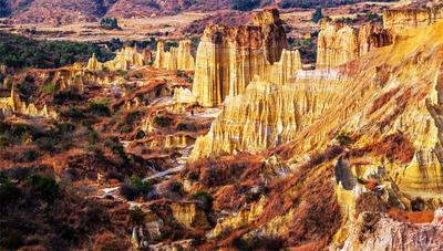 跟着胡静回楚雄过年！打卡她私藏的“远古秘境”