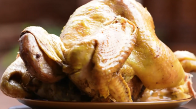 寻味云南 | 禄丰黑井盐焖鸡：千年盐都的时光印记