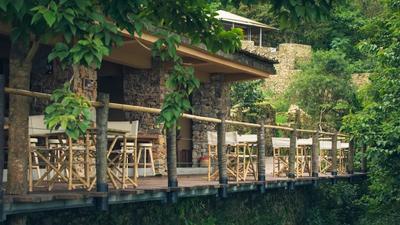 睡进红河的云海里，做一场野奢的梦