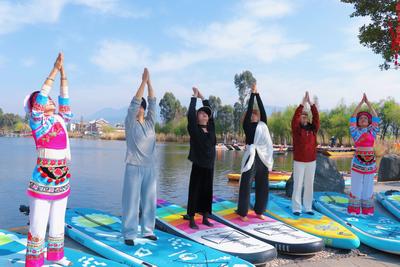 乘风入画，玩水西湖！大理首个沉浸式水上运动中心正式运营