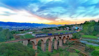 在开远，读懂一条铁路与一座城的百年守望