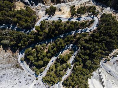 沉浸式驰骋高原！云南香格里拉巴拉格宗景区推出自驾游览产品