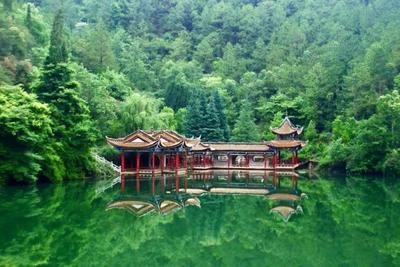 五一“嗨”游玉溪｜在“天然摄影棚”里，找对的人拍最美的你！