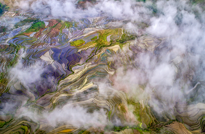 红河泼水狂欢，周末开启！