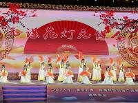 玉溪聂耳音乐广场 2026“遇见云南·舞动中超”民族广场舞惠民展演拉开帷幕