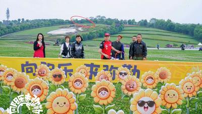 “五一”假期首日，各县市花式玩法引旅游热潮