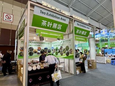 云茶+云咖，“左手咖啡右手茶”闪耀南博会
