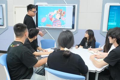 绣出楚雄韵 惊艳南博时——楚雄师院彝绣新作将亮相2026丝路云裳·南博时装周