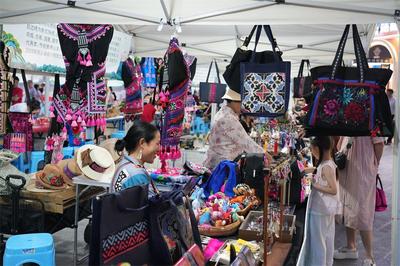 “花样非遗”点亮夏日楚雄！2026年“文化和自然遗产日”主题展示活动启幕