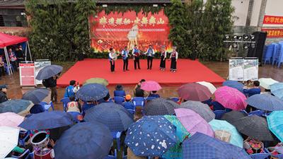 非遗探秘 火舞彝山！2026年楚雄市板凳山彝族原生态火把节热闹启幕